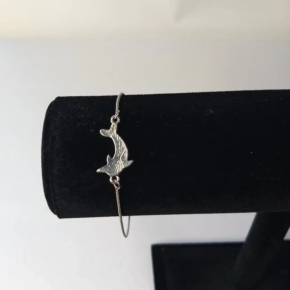 Silver Tone Dolphin Bracelet Adjustable Blue Stone Inlay Beach Summer Vacation
